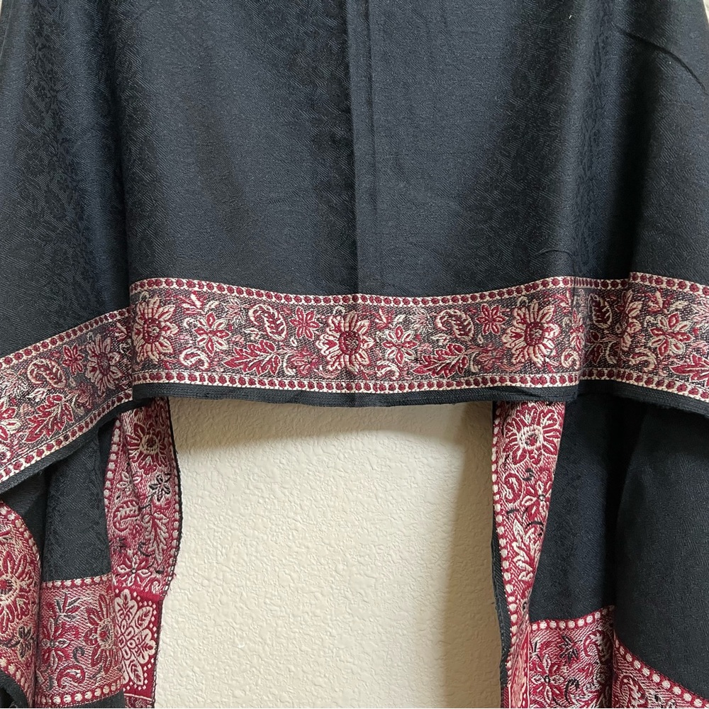 Embroidered Border Pattern Reversible Holidays Pa… - image 7